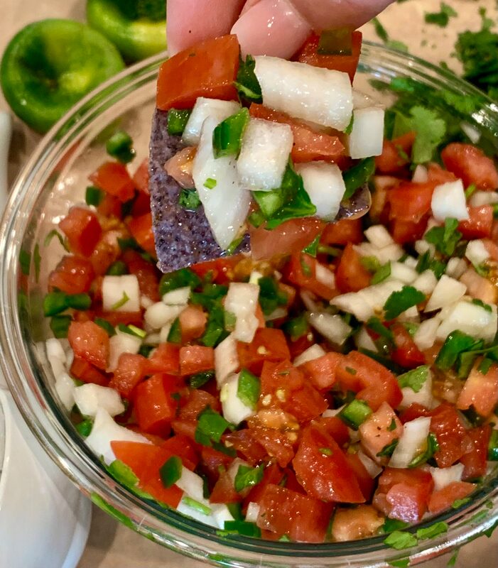 This super easy pico de Gallo is one of my favorite fresh salsas to make! it is gluten free and a perfect appetizer or topping to tacos, fish and meat. 